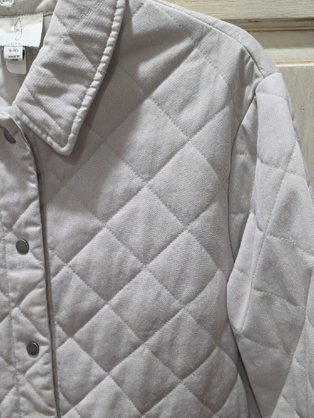Joie Diamond Quilted Cotton Equestrian Utility Boxy Jacket - Picture 4 of 8